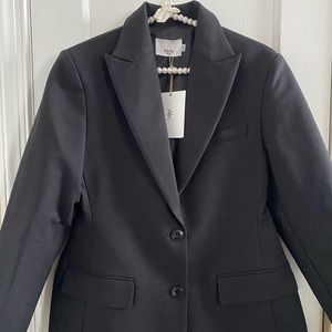NWT THE FRANKIE SHOP Colette Hourglass Blazer (Size M/L)